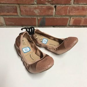 NEW! Time And Tru Women’s 11 W Pink Sparkle Flats